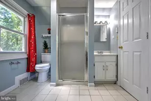 8016 Old Georgetown Rd, Bethesda, MD 20814 - Photo 30