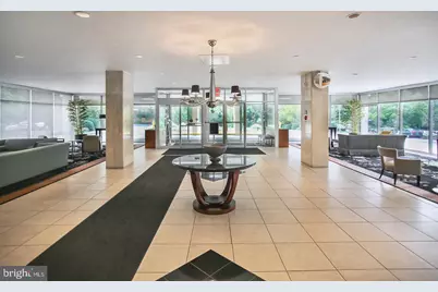 10401 Grosvenor Place #524, Rockville, MD 20852 - Photo 2