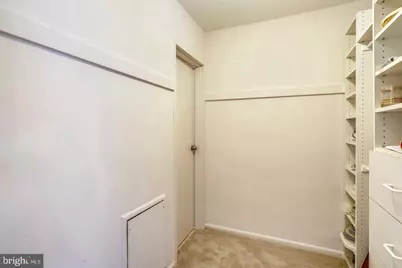 10401 Grosvenor Place #524, Rockville, MD 20852 - Photo 10