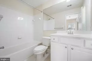8341 Broderick Cir, Gaithersburg, MD 20877 - Photo 26