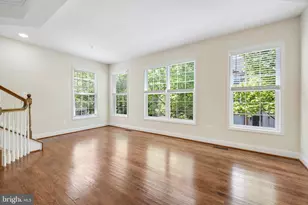 8341 Broderick Cir, Gaithersburg, MD 20877 - Photo 6