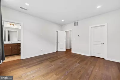 8279 Front Loop, Rockville, MD 20855 - Photo 18