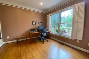 10614 Maplecrest Ln, Potomac, MD 20854 - Photo 20