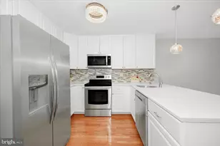 20409 Remsbury Pl, Gaithersburg, MD 20886 - Photo 12