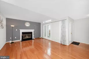 20409 Remsbury Pl, Gaithersburg, MD 20886 - Photo 8