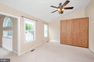 20409 Remsbury Pl, Gaithersburg, MD 20886 - Photo 16