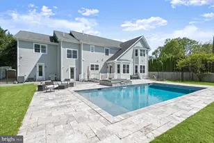 11000 Luxmanor Rd, North Bethesda, MD 20852 - Photo 2