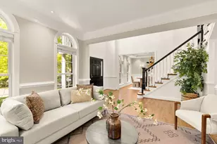 5501 Montgomery St, Chevy Chase, MD 20815 - Photo 2