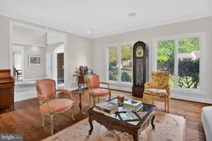 8601 Split Oak Cir, Bethesda, MD 20817 - Photo 4