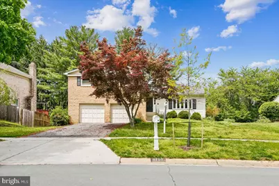 1705 Crestview, Potomac, MD 20854 - Photo 2