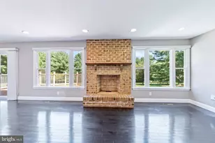 20809 Merle Dr, Gaithersburg, MD 20882 - Photo 16