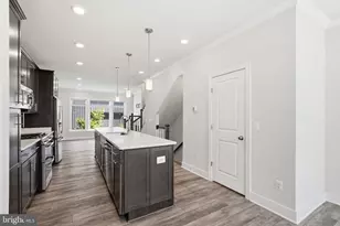 16136 Columbus Ave, Rockville, MD 20855 - Photo 4