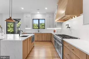 6411 Crane Terrace, Bethesda, MD 20817 - Photo 12