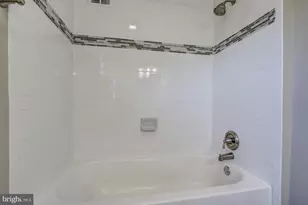 5600 Beam Ct, Bethesda, MD 20817 - Photo 22