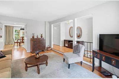 20129 Waringwood Way, Gaithersburg, MD 20886 - Photo 6