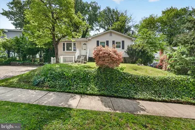 4716 Arbutus Avenue, Rockville, MD 20853 - Photo 2