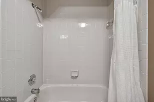 6 Galesville Ct, Gaithersburg, MD 20878 - Photo 30