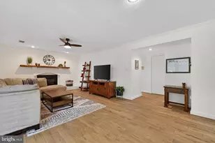 6 Galesville Ct, Gaithersburg, MD 20878 - Photo 10