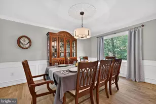 6 Galesville Ct, Gaithersburg, MD 20878 - Photo 12