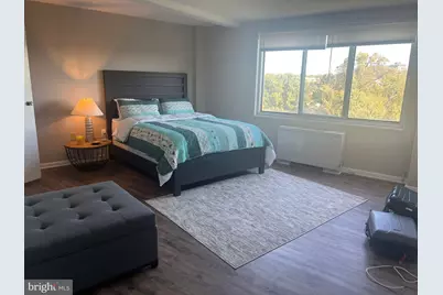 10201 Grosvenor Place #816, Rockville, MD 20852 - Photo 2
