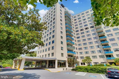 10201 Grosvenor Place #816, Rockville, MD 20852 - Photo 1