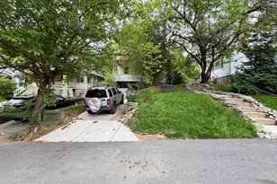 903 Maplewood Ave, Takoma Park, MD 20912 - Photo 2