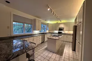 5509 Thornbush Ct, Bethesda, MD 20814 - Photo 8