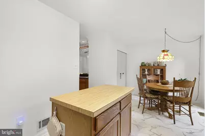 104 Kestrel Court, Gaithersburg, MD 20879 - Photo 12