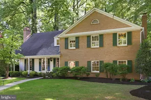 7305 Masters Dr, Potomac, MD 20854 - Photo 2