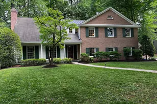 7305 Masters Dr, Potomac, MD 20854 - Photo 1