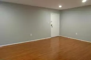 5200 Crossfield Ct, Rockville, MD 20852 - Photo 4