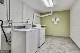 4242 East-West Hwy, Chevy Chase, MD 20815 - Photo 28