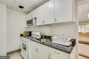 4242 East-West Hwy, Chevy Chase, MD 20815 - Photo 34