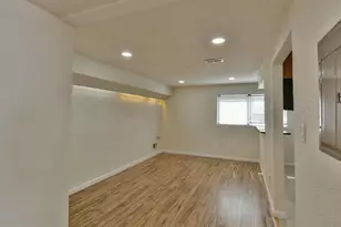9823 Singleton Dr, Bethesda, MD 20817 - Photo 34
