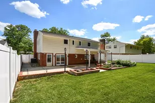 9823 Singleton Dr, Bethesda, MD 20817 - Photo 8