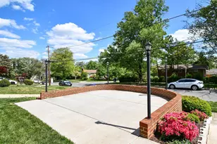 9823 Singleton Dr, Bethesda, MD 20817 - Photo 4