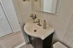 9823 Singleton Dr, Bethesda, MD 20817 - Photo 20
