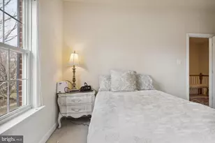 310 Garden View Square, Rockville, MD 20850 - Photo 14