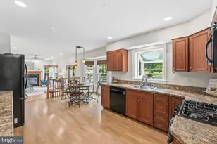 17709 Crystal Spring Terrace, Ashton, MD 20861 - Photo 12