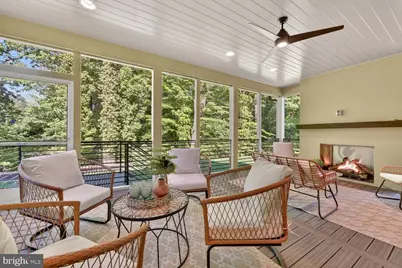 7601 Maryknoll Avenue, Bethesda, MD 20817 - Photo 12