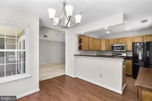 111 Timberbrook Ln, Gaithersburg, MD 20878 - Photo 14