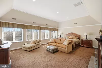 9860 Avenel Farm Drive, Potomac, MD 20854 - Photo 16