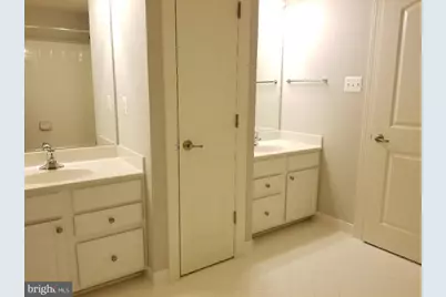 643 Pullman Place, Gaithersburg, MD 20877 - Photo 28