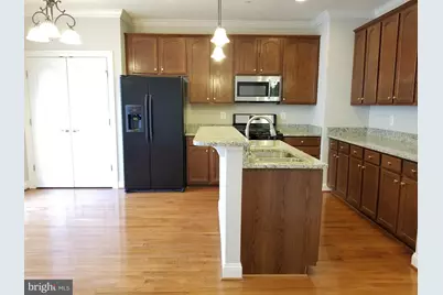 643 Pullman Place, Gaithersburg, MD 20877 - Photo 4