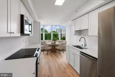 5000 Battery Lane #704, Bethesda, MD 20814 - Photo 2
