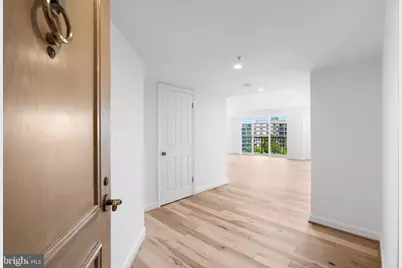 5000 Battery Lane #704, Bethesda, MD 20814 - Photo 2