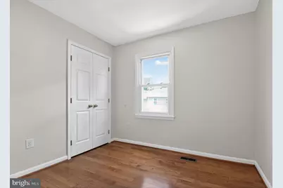 220 Pender, Rockville, MD 20850 - Photo 16