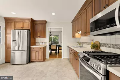 5300 Alta Vista Road, Bethesda, MD 20814 - Photo 12
