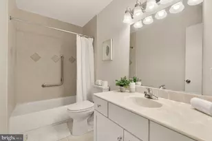 5300 Alta Vista Rd, Bethesda, MD 20814 - Photo 30