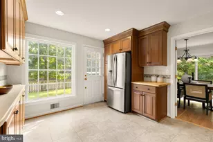 5300 Alta Vista Rd, Bethesda, MD 20814 - Photo 10